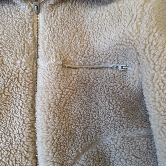 Aritzia Wilfred Free Teddy Coat - Picture 4 of 7